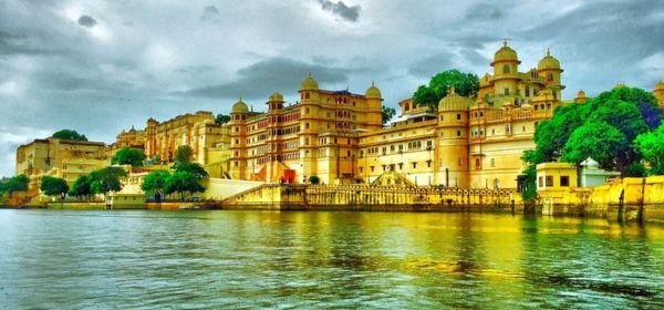 Lake pichola udaiur
