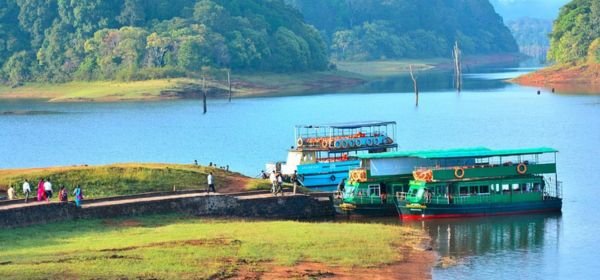 periyar lake