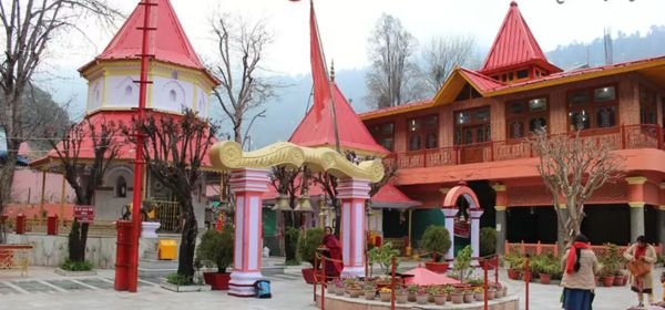 Naina devi temple (1)