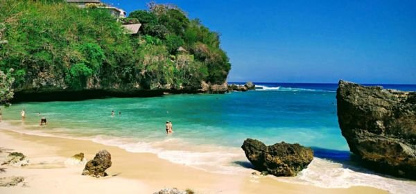 padang padang beach (1)