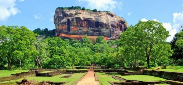 sigiriya rock fortress (1)
