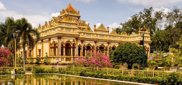 Vinh trang pagoda (1)